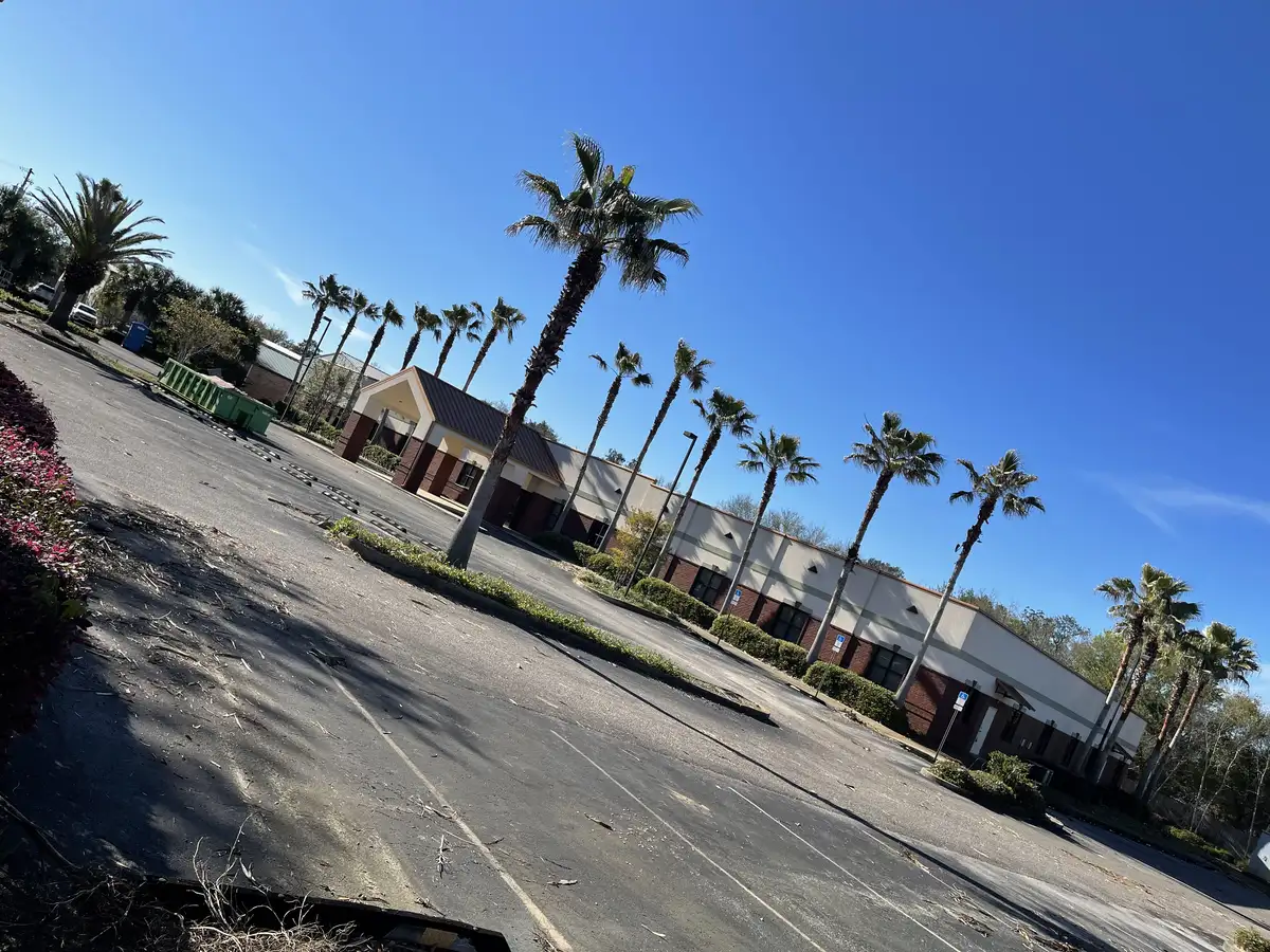 Commercial property after professional lawn maintenance